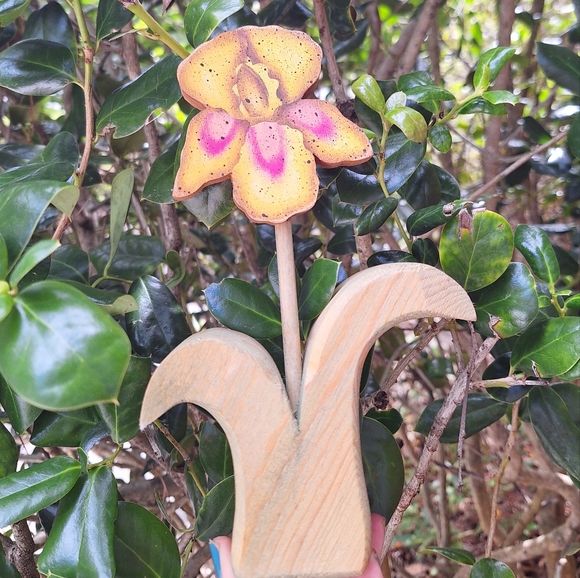 Wooden Flower Artist Made Sculpture Iris Orchid Handpainted Wood Floral Decor - Picture 12 of 17